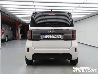 Kia Ray 2023 1.0 Автомат в Москве № 363450, миниатюра 3