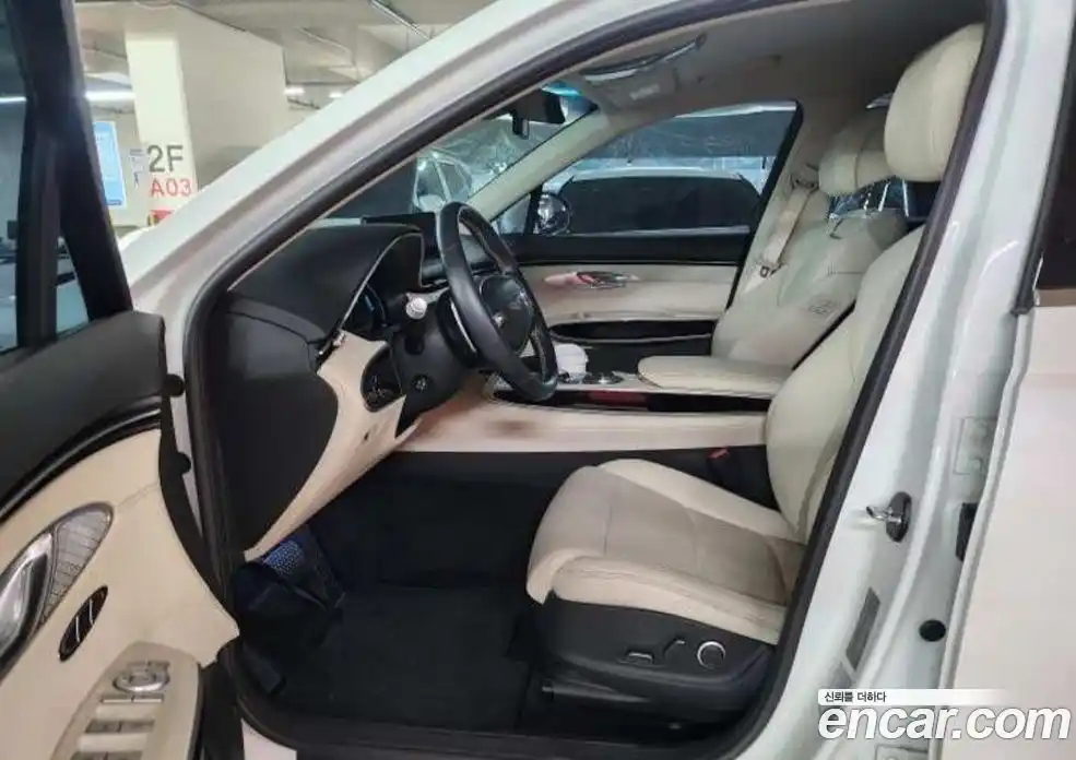 Genesis GV70 2023 3.5 Автомат в Москве № 364776, фото 4