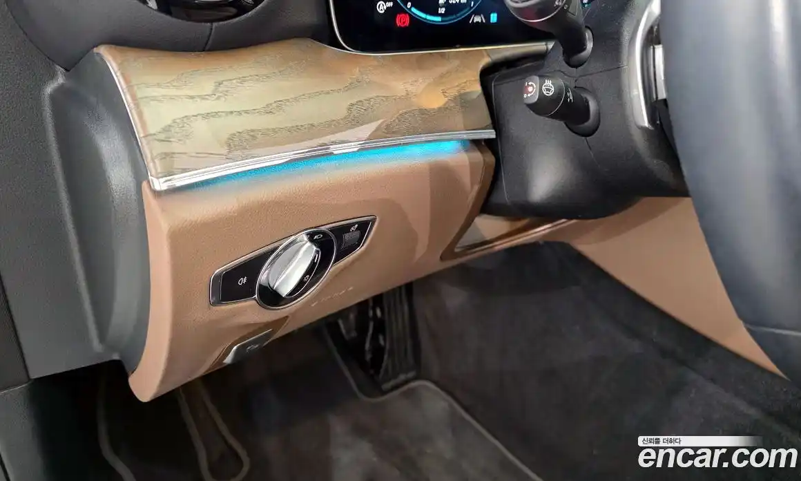 Mercedes-Benz E-Class 2021 2.0 Автомат в Москве № 369615, фото 15