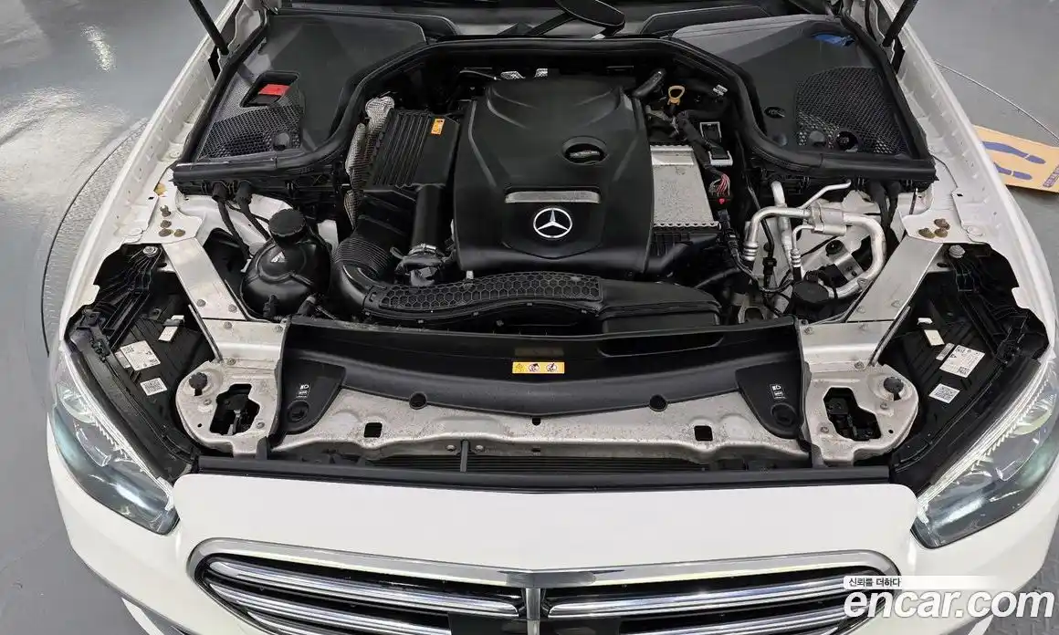 Mercedes-Benz E-Class 2021 2.0 Автомат в Москве № 369615, фото 6