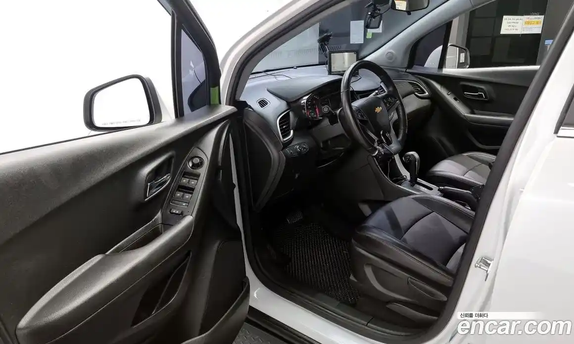 Chevrolet Trax 2019 1.4 Автомат в Москве № 37259, фото 18