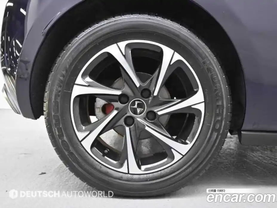 Citroen DS3 2018 1.6 Автомат в Москве № 375828, фото 19