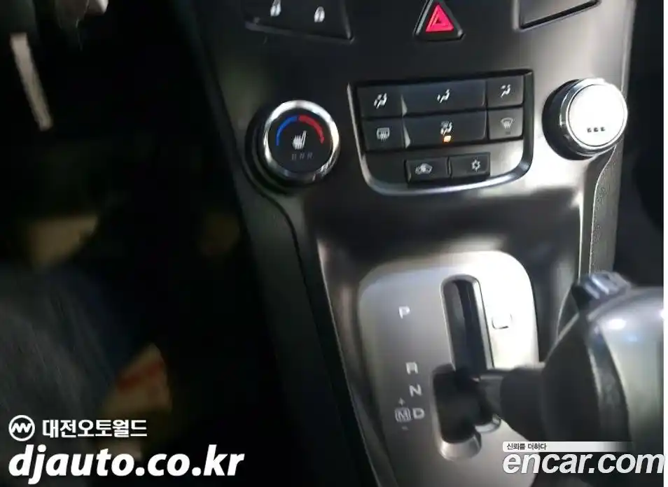 Chevrolet Orlando 2014 2.0 Автомат в Москве № 37907, фото 6