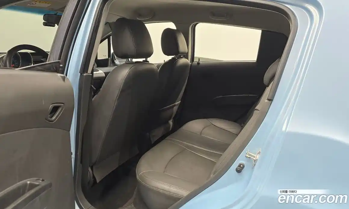 Chevrolet Spark 2014 1.0 Автомат в Москве № 38209, фото 16