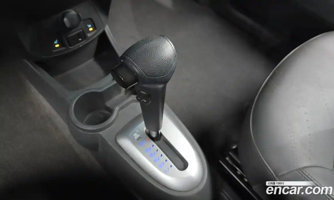 Chevrolet Spark 2014 1.0 Автомат в Москве № 38209, фото 4