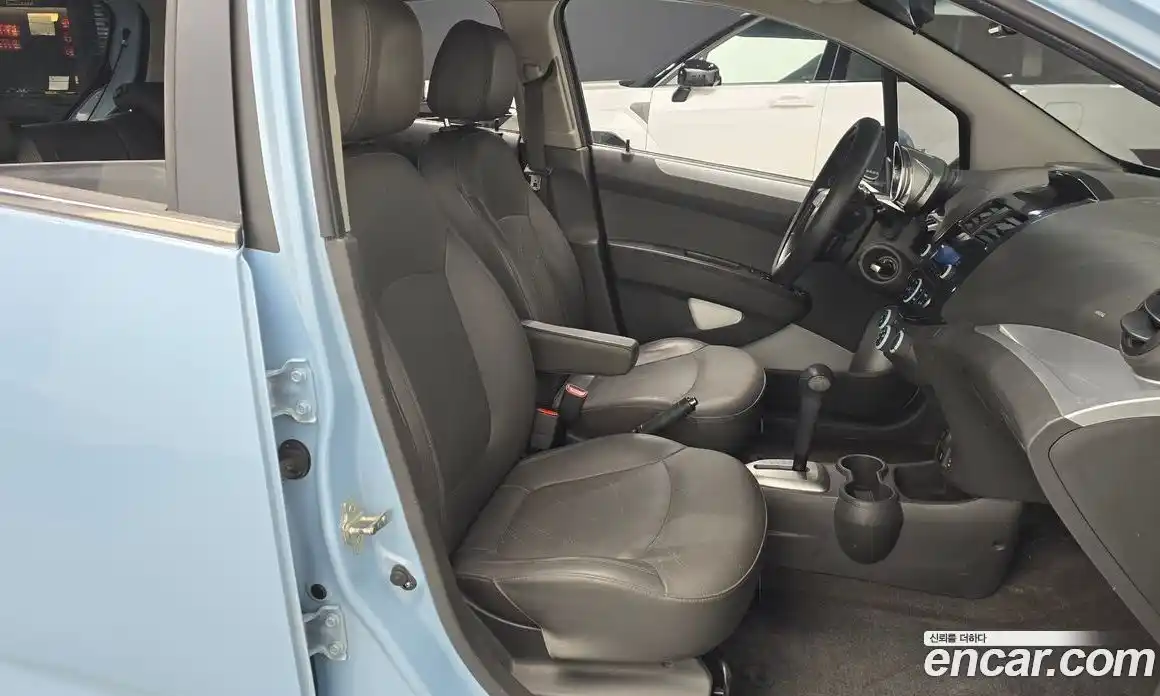 Chevrolet Spark 2014 1.0 Автомат в Москве № 38209, фото 5