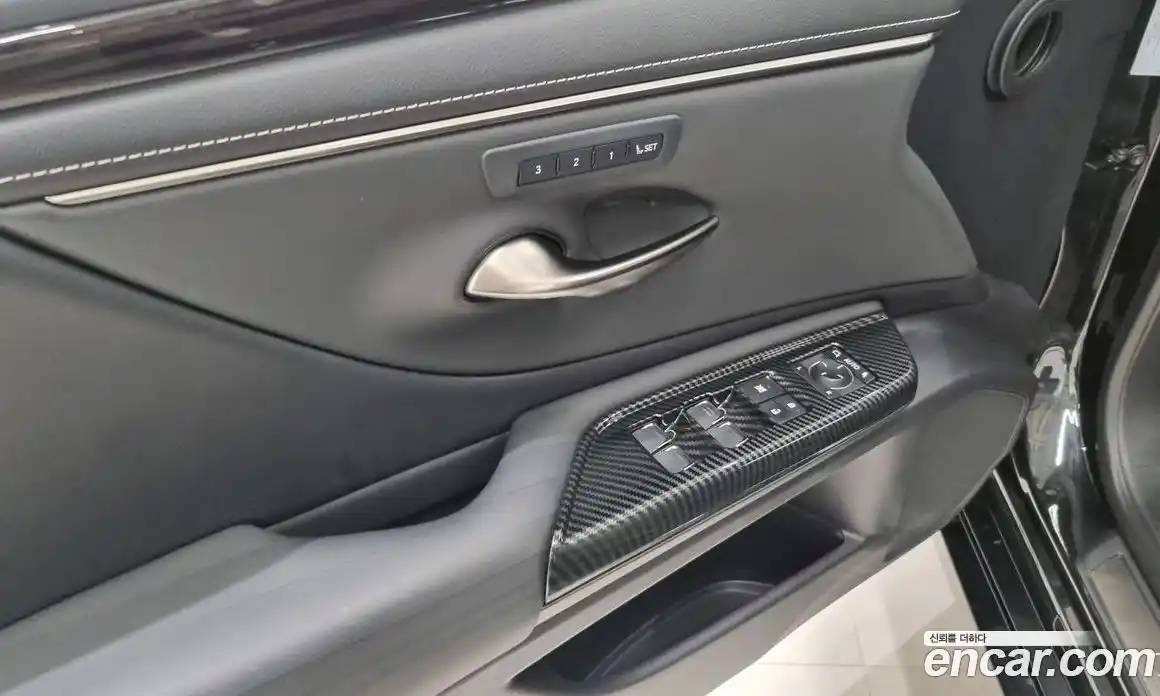 Lexus ES 2021 2.5 Вариатор в Москве № 382362, фото 12