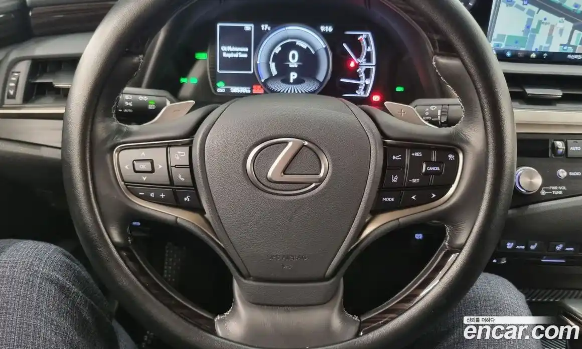 Lexus ES 2021 2.5 Вариатор в Москве № 382362, фото 13