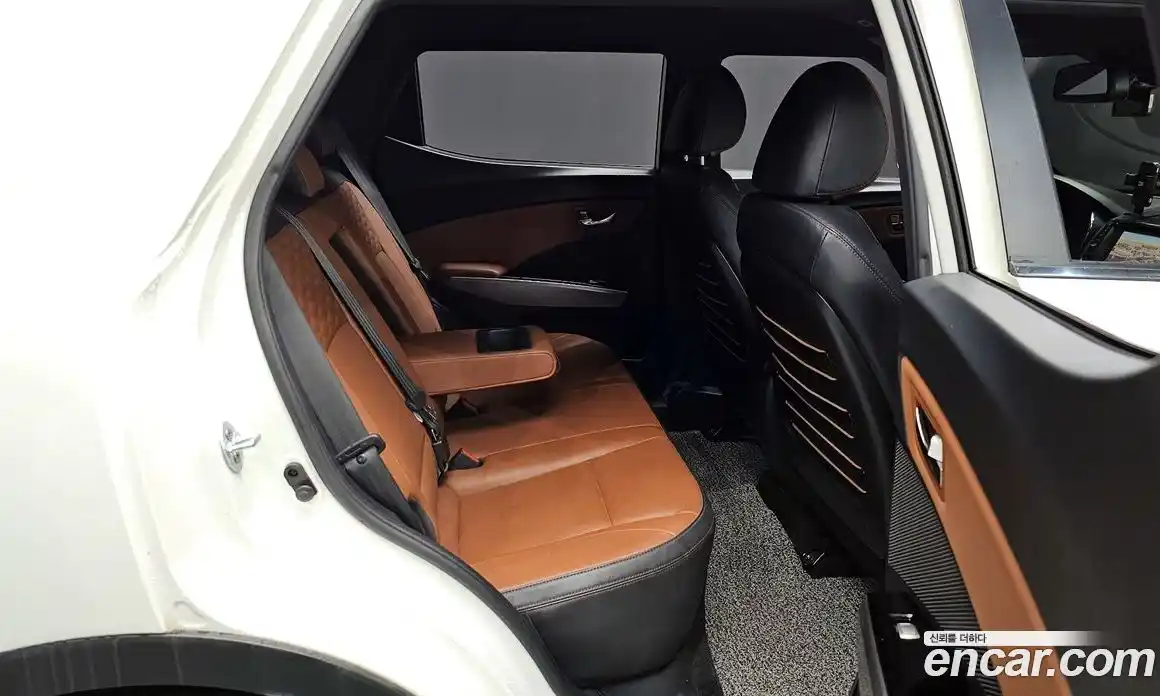 SsangYong TIBOLI 2019 1.6 Автомат в Москве № 387798, фото 12