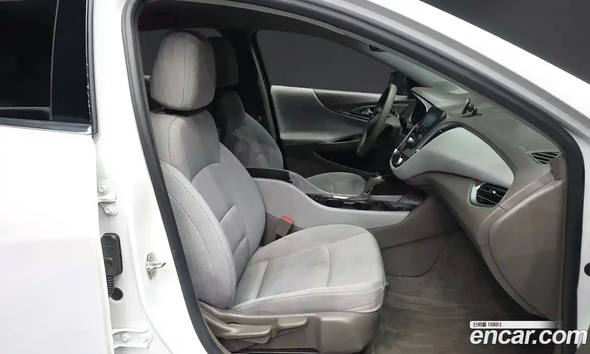 Chevrolet Malibu 2019 1.3 Автомат в Москве № 39618, фото 3