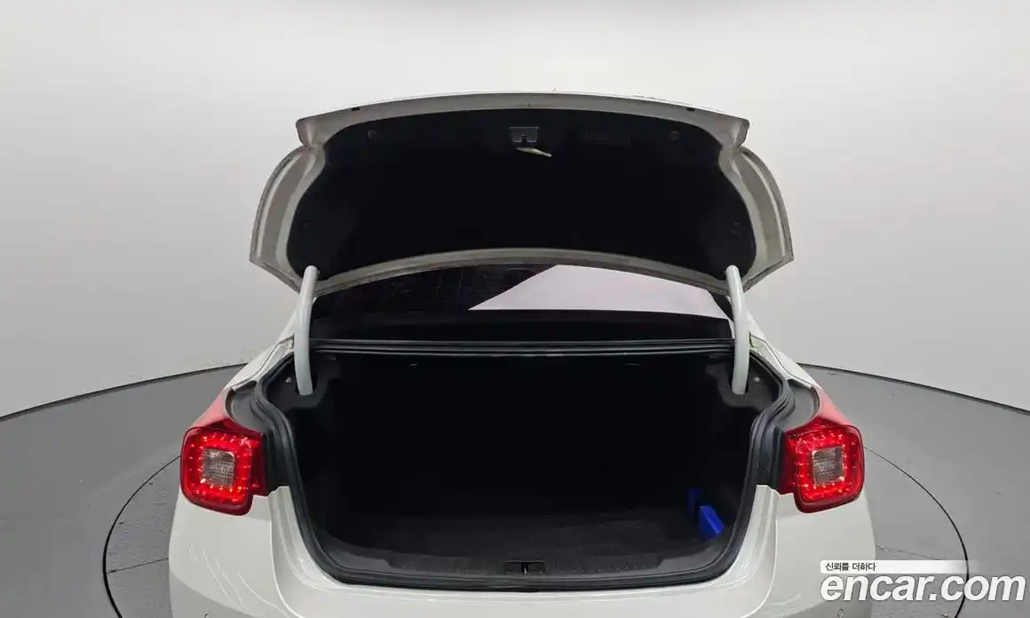 Chevrolet Malibu 2016 2.0 Автомат в Москве № 40364, фото 13