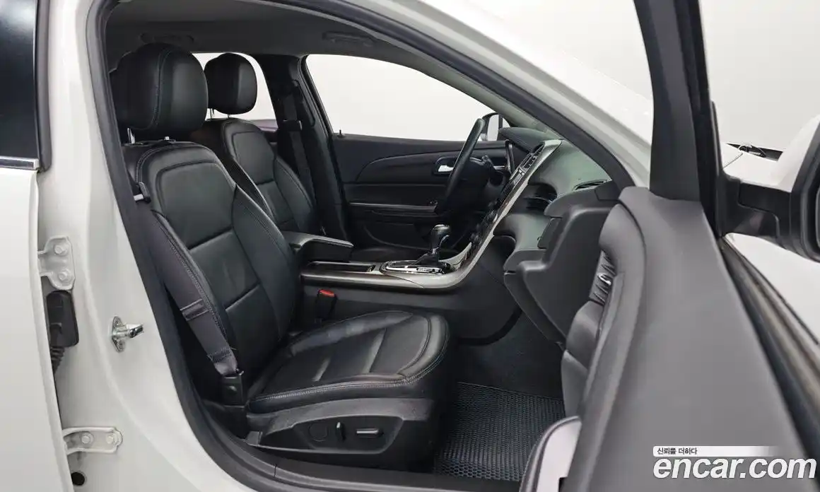 Chevrolet Malibu 2016 2.0 Автомат в Москве № 40364, фото 4