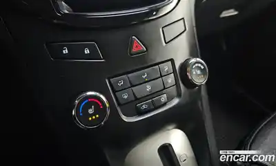 Chevrolet Orlando 2012 2.0 Автомат в Москве № 40435, миниатюра 11