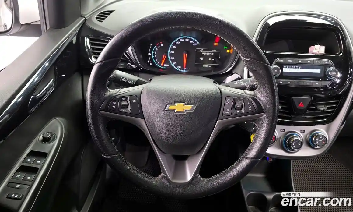 Chevrolet Spark 2017 1.0 Механическая в Москве № 40535, фото 13