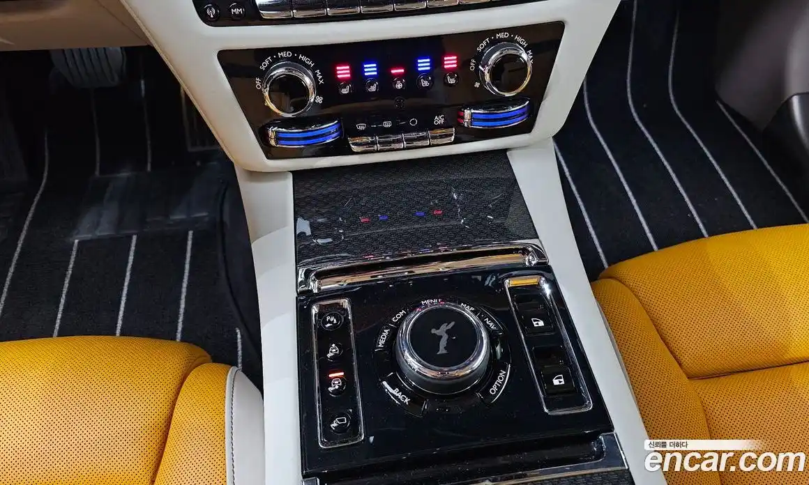 Rolls-Royce Ghost 2024 6.7 Автомат в Москве № 407198, фото 17