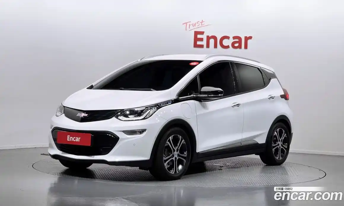 Chevrolet Bolt EV 2018 0.2 Автомат в Москве № 40969, фото 1