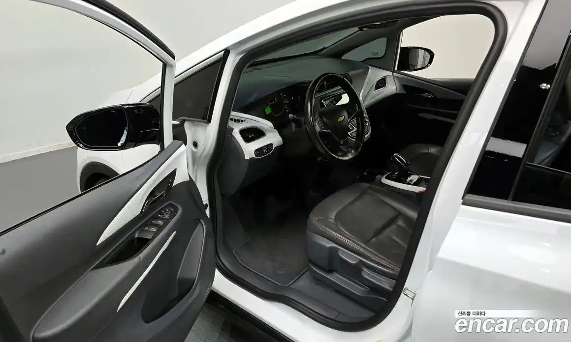 Chevrolet Bolt EV 2018 0.2 Автомат в Москве № 40969, фото 14