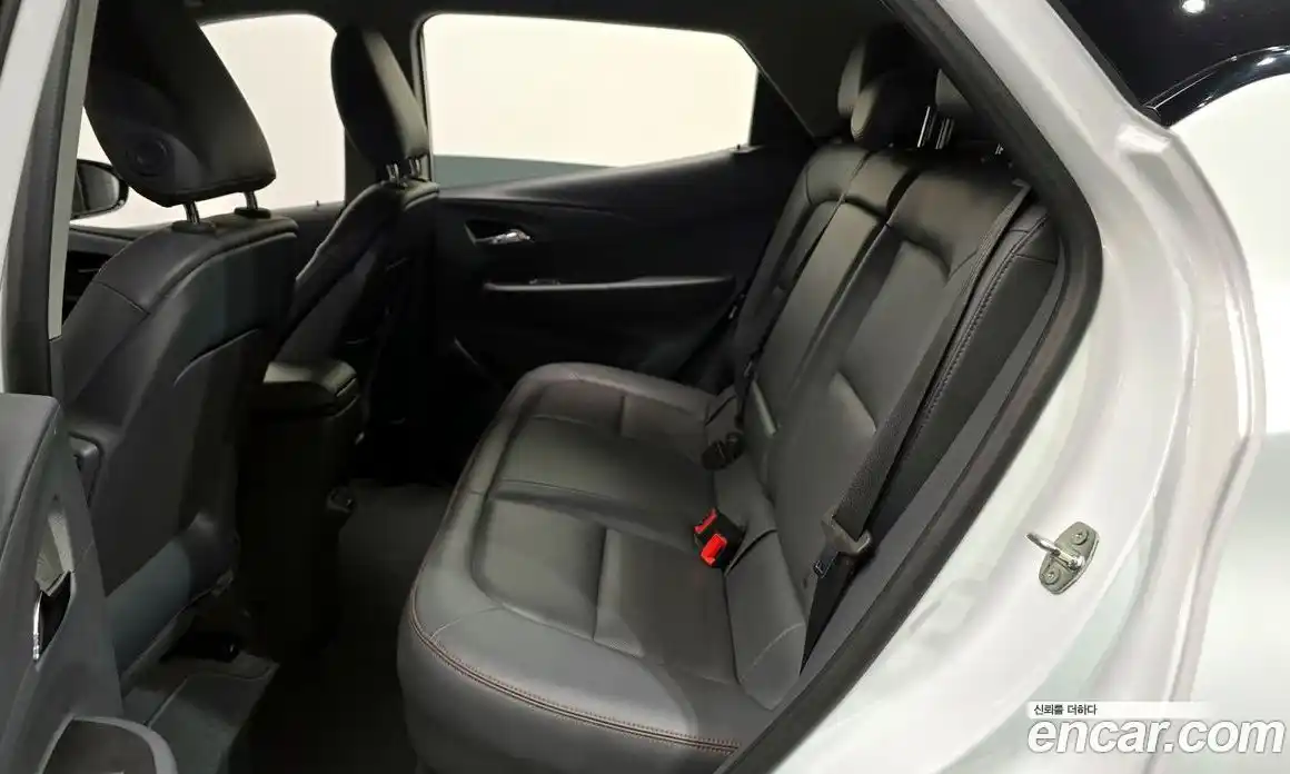 Chevrolet Bolt EV 2018 0.2 Автомат в Москве № 40969, фото 19