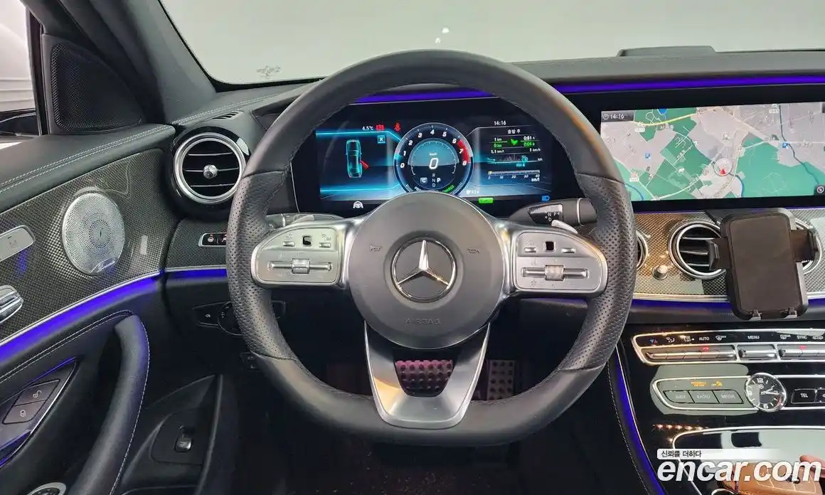Mercedes-Benz E-Class 2019 2.0 Автомат в Москве № 410216, фото 13