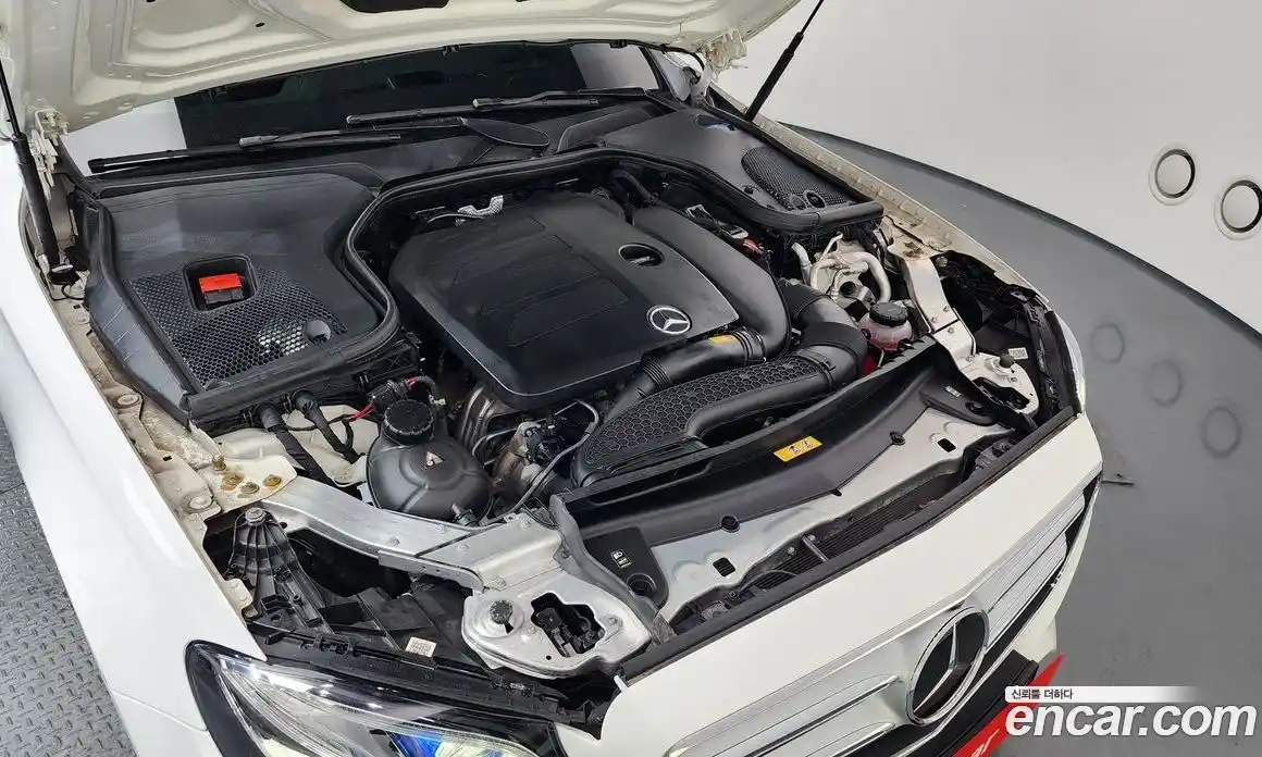 Mercedes-Benz E-Class 2019 2.0 Автомат в Москве № 410216, фото 6