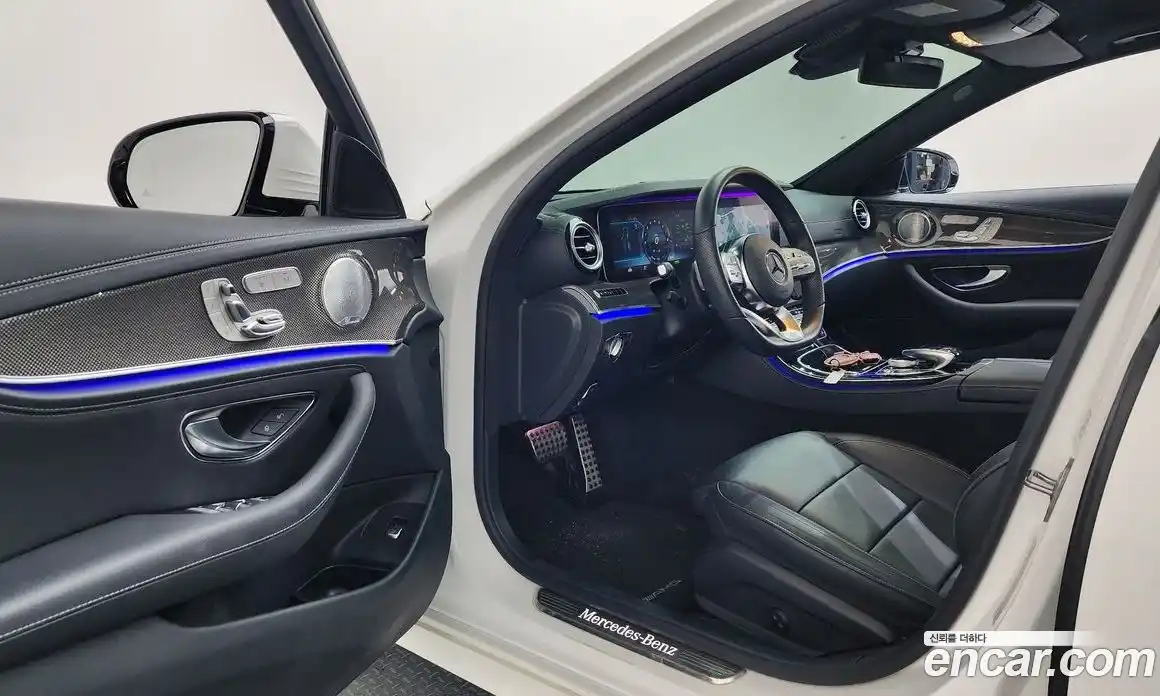 Mercedes-Benz E-Class 2019 2.0 Автомат в Москве № 410216, фото 10