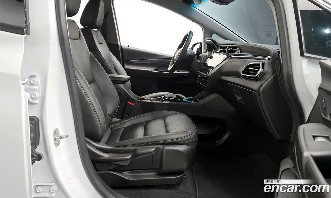 Chevrolet Bolt EV 2022 0.2 Автомат в Москве № 411930, фото 11