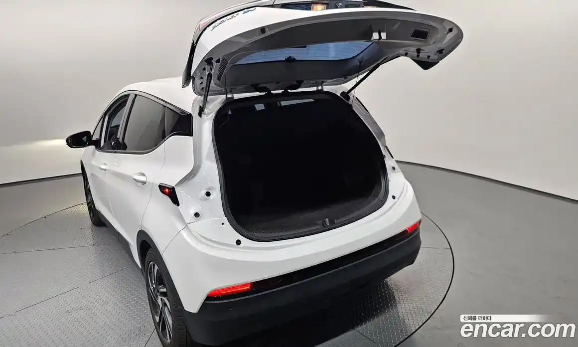 Chevrolet Bolt EV 2022 0.2 Автомат в Москве № 411930, фото 20