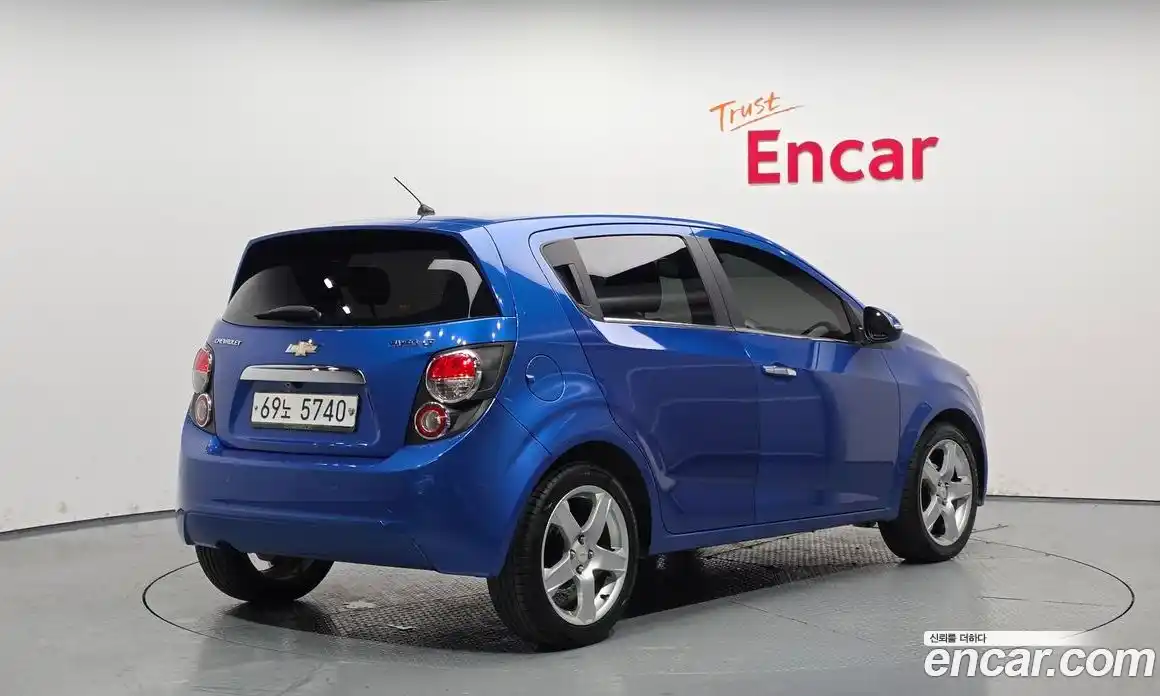 Chevrolet Aveo 2014 1.6 Автомат в Москве № 41876, фото 13