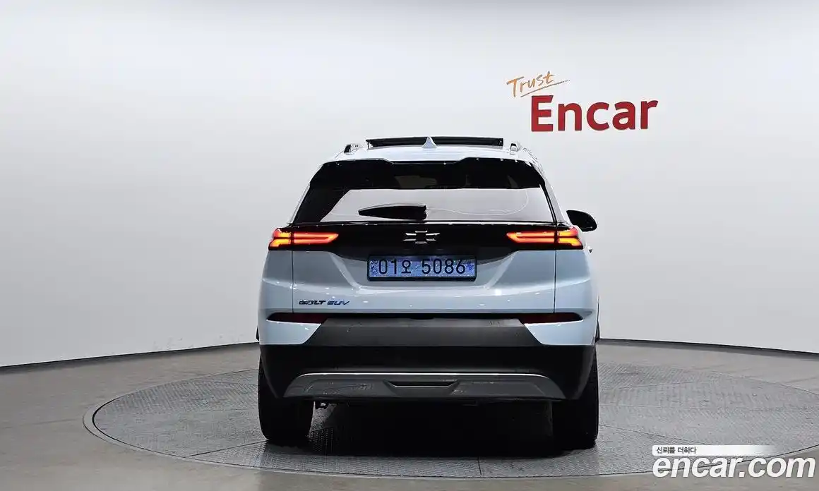 Chevrolet 볼트 EUV 2022 0.2 Автомат в Москве № 42204, фото 4