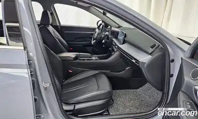 Hyundai Sonata 2024 1.6 Автомат в Москве № 44533, миниатюра 11