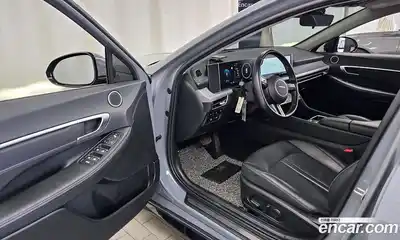 Hyundai Sonata 2024 1.6 Автомат в Москве № 44533, миниатюра 10