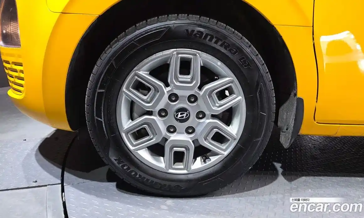 Hyundai Staria 2025 1.6 Автомат в Москве № 45842, фото 17