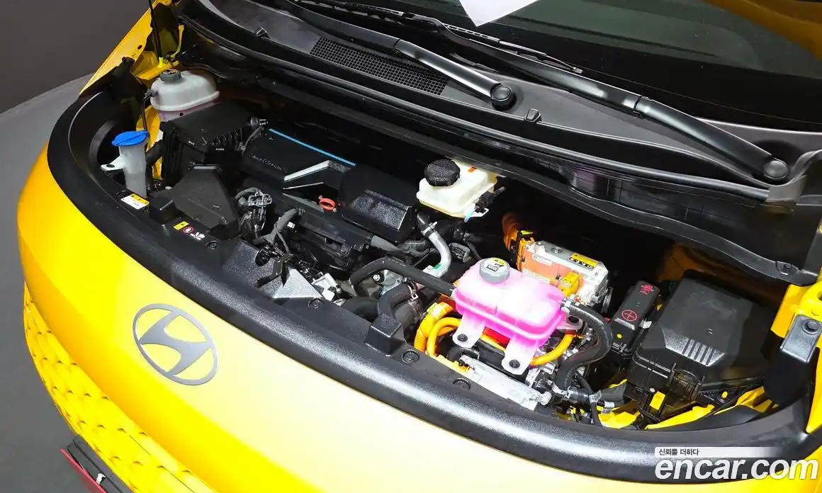 Hyundai Staria 2025 1.6 Автомат в Москве № 45842, фото 18