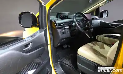 Hyundai Staria 2025 1.6 Автомат в Москве № 45842, миниатюра 2