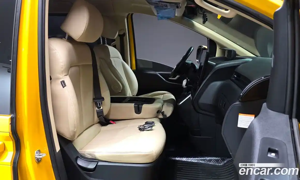 Hyundai Staria 2025 1.6 Автомат в Москве № 45842, фото 7