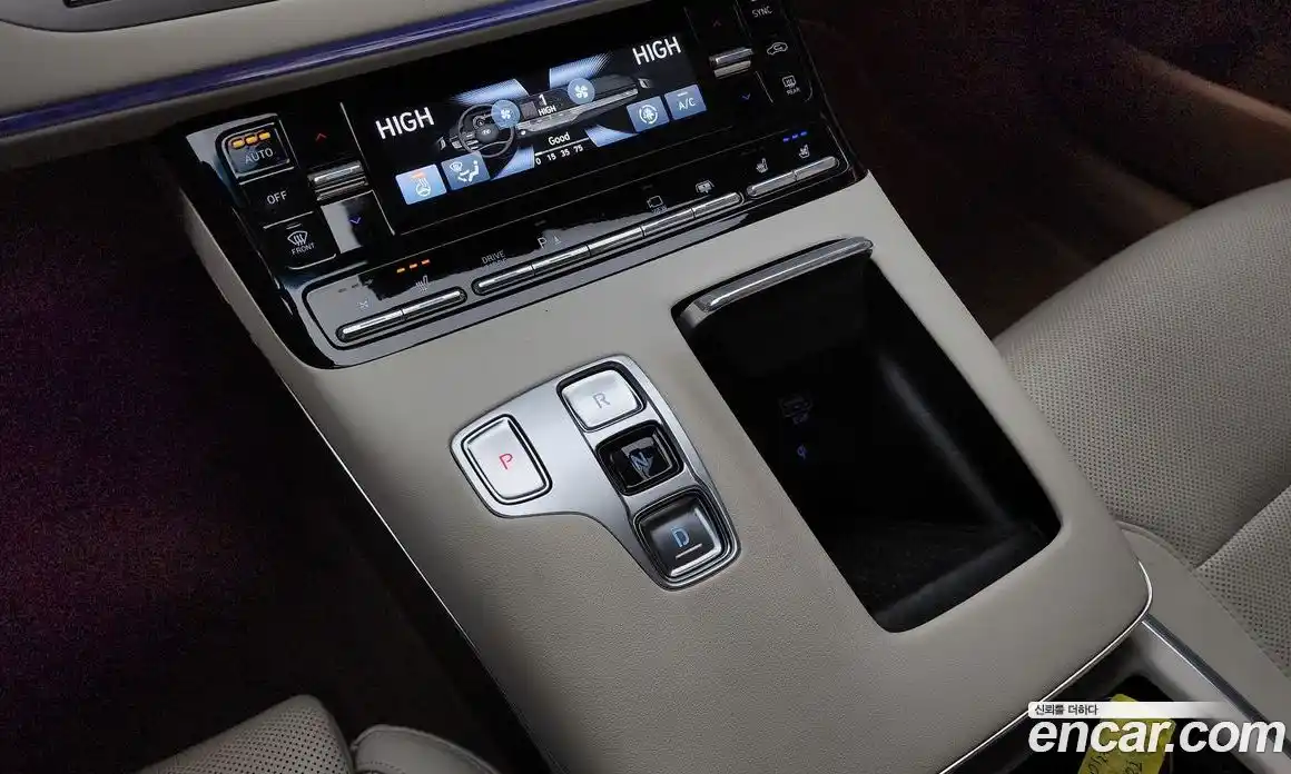 Hyundai Grandeur 2021 2.5 Автомат в Москве № 50170, фото 13