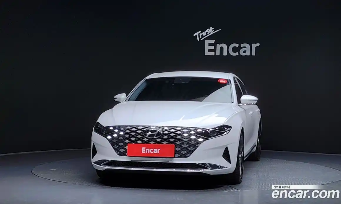 Hyundai Grandeur 2021 2.5 Автомат в Москве № 50170, фото 14