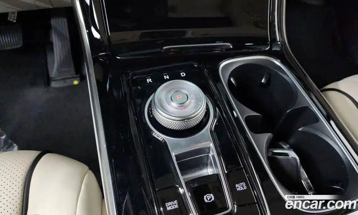 Kia Canival 2022 2.2 Автомат в Москве № 51406, фото 15