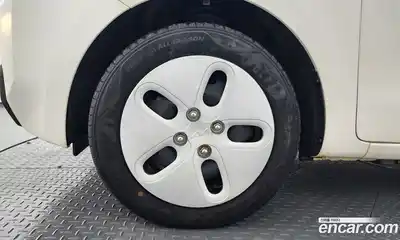 Kia Ray 2024 0.1 Автомат в Москве № 54329, миниатюра 7