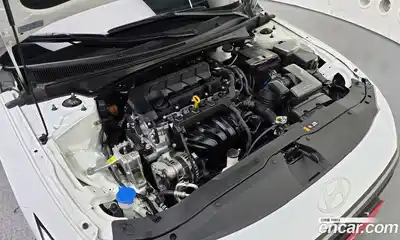 Hyundai Avante 2024 1.6 Автомат в Москве № 5465, миниатюра 5