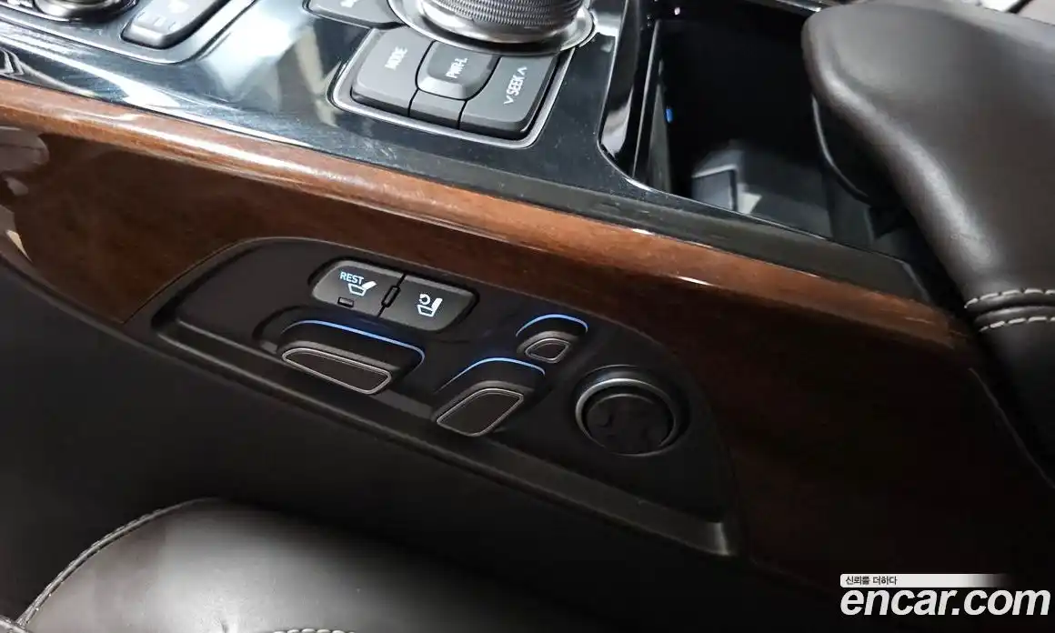 Genesis EQ900 2018 3.8 Автомат в Москве № 56912, фото 11