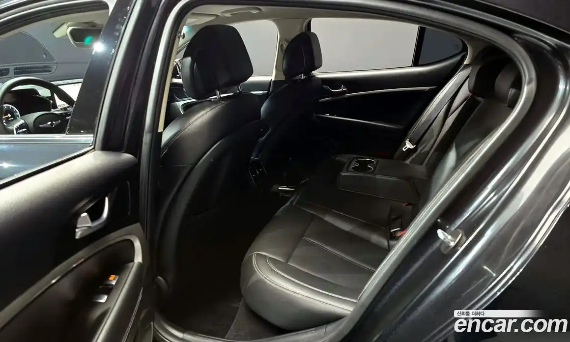 Genesis G70 2022 2.0 Автомат в Москве № 58344, фото 14