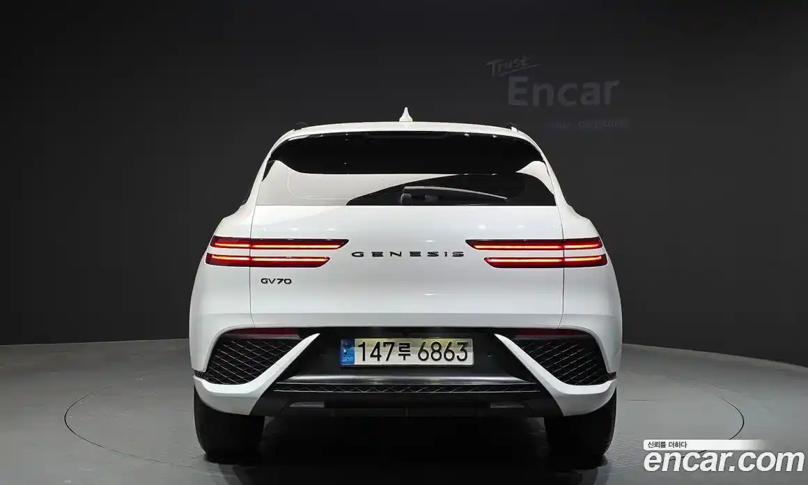 Genesis GV70 2022 2.2 Автомат в Москве № 58643, фото 16