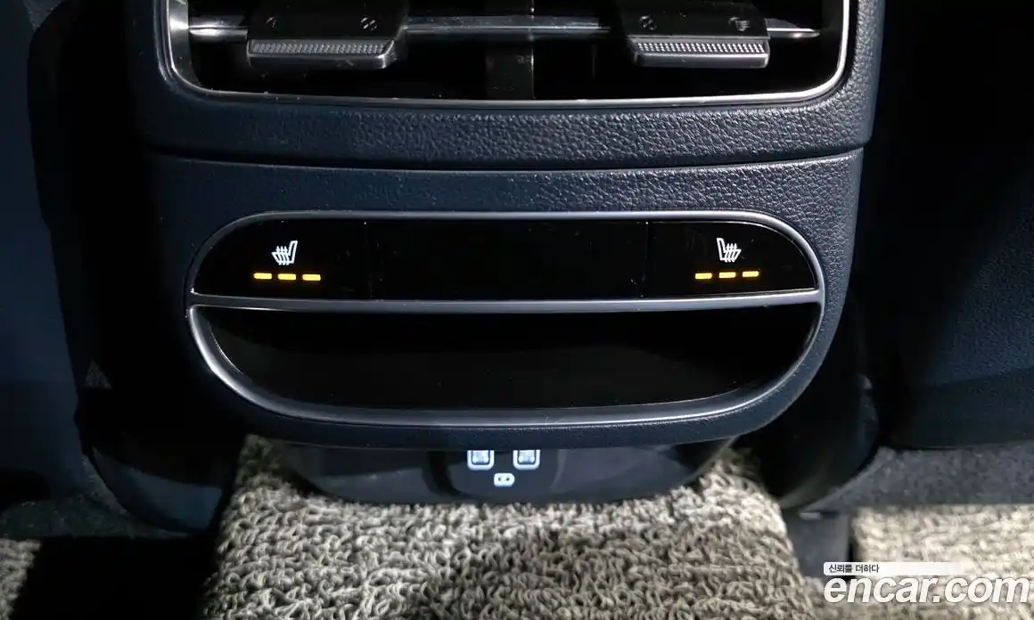 Genesis GV70 2022 2.2 Автомат в Москве № 58643, фото 17