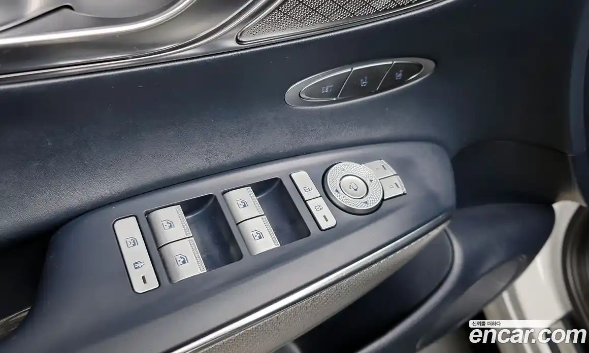 Genesis GV70 2022 2.2 Автомат в Москве № 58643, фото 6