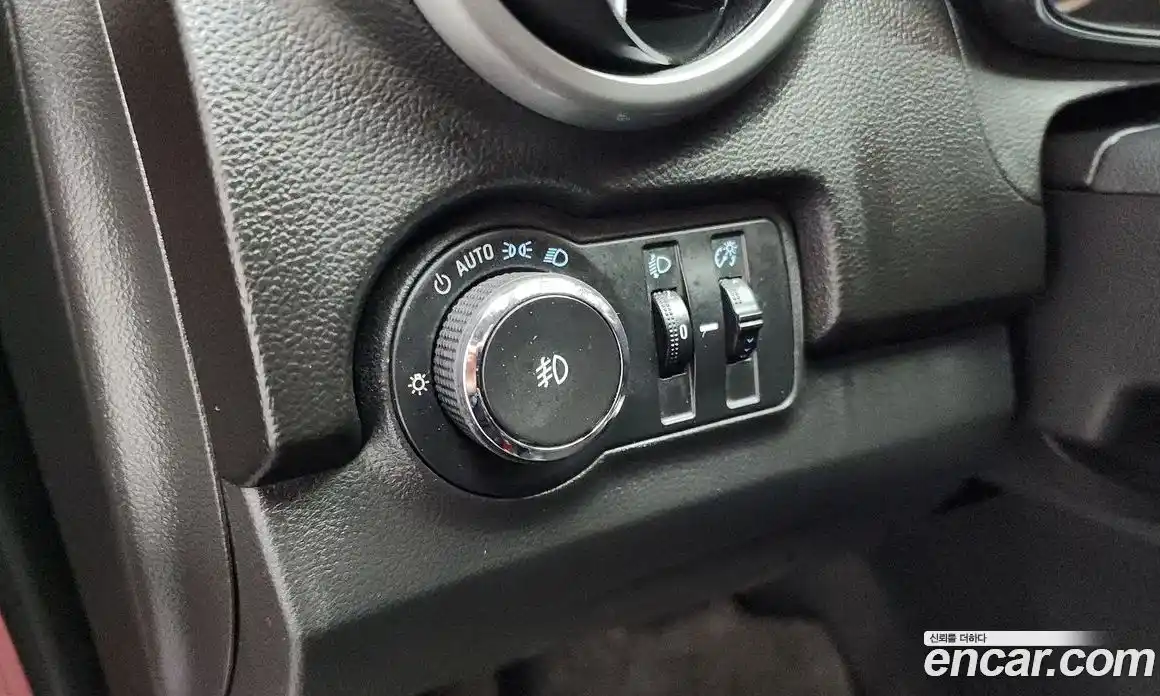 Chevrolet Trax 2014 1.4 Автомат в Москве № 76035, фото 7