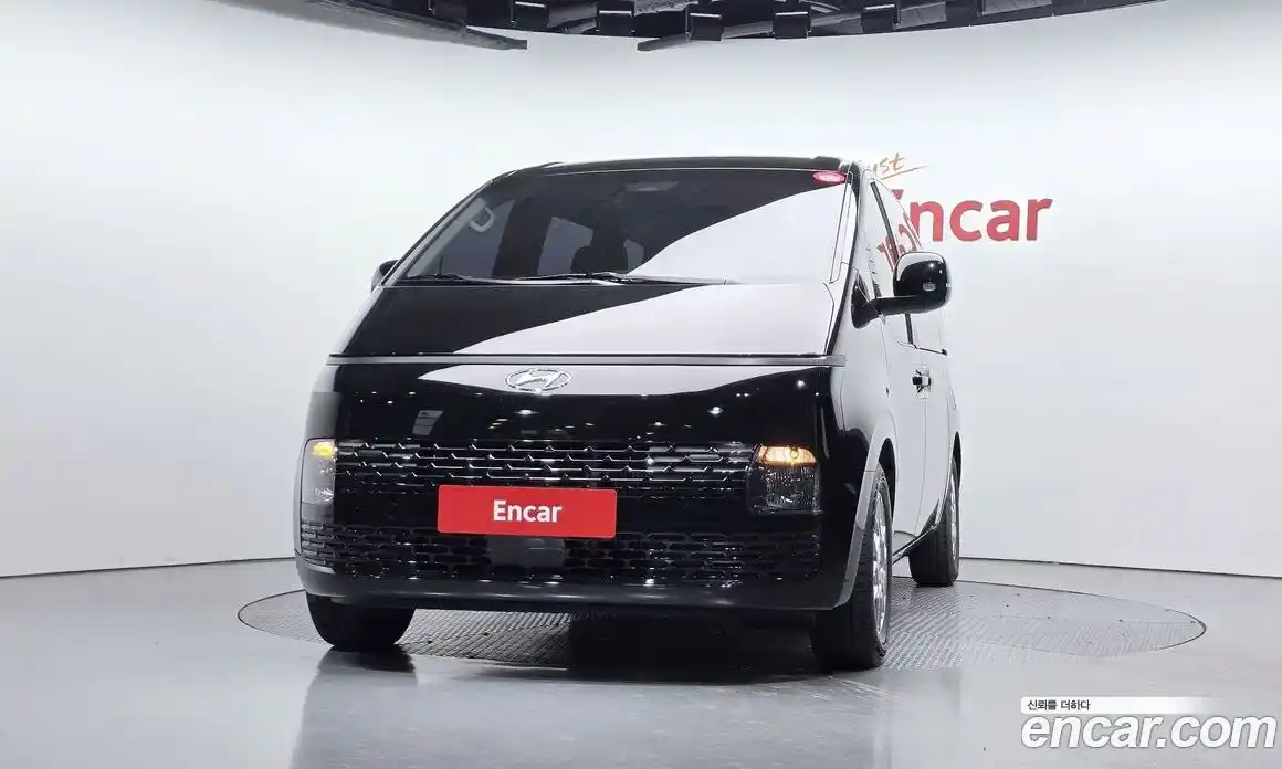 Hyundai Staria 2022 2.2 Автомат в Москве № 8233, фото 3