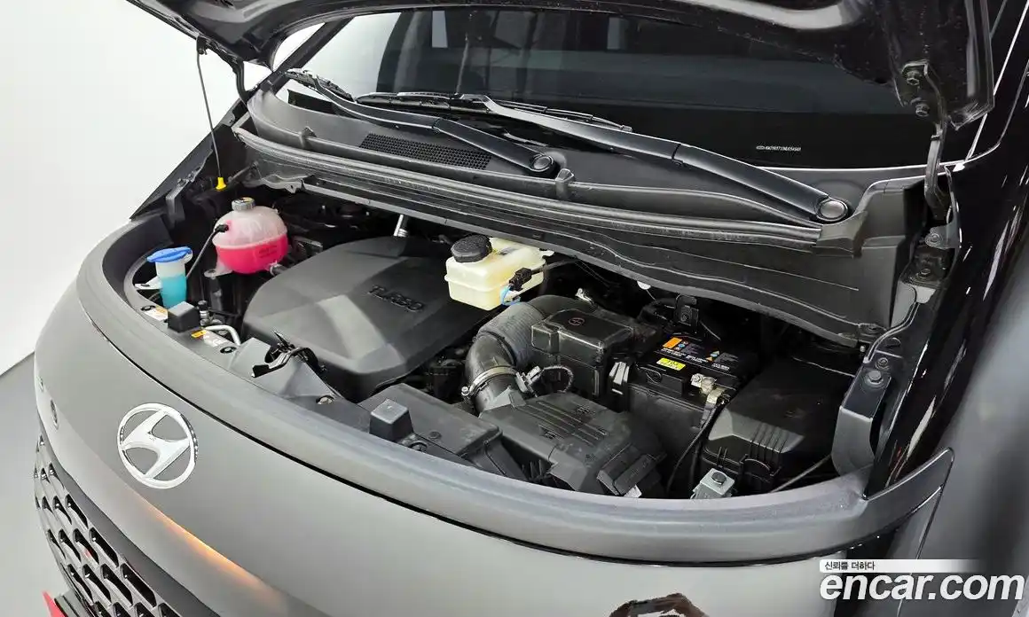 Hyundai Staria 2022 2.2 Автомат в Москве № 8233, фото 6