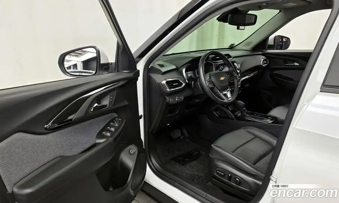 Chevrolet TrailBlazer 2022 1.3 Автомат в Москве № 100268, фото 13