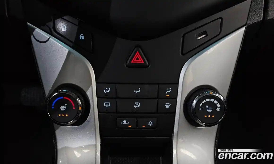 Chevrolet Cruze 2014 1.8 Автомат в Москве № 103707, фото 13